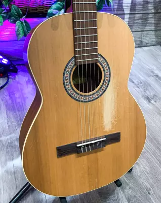 La Patrie Guitars - LP0340 Etude Nylon Guitar